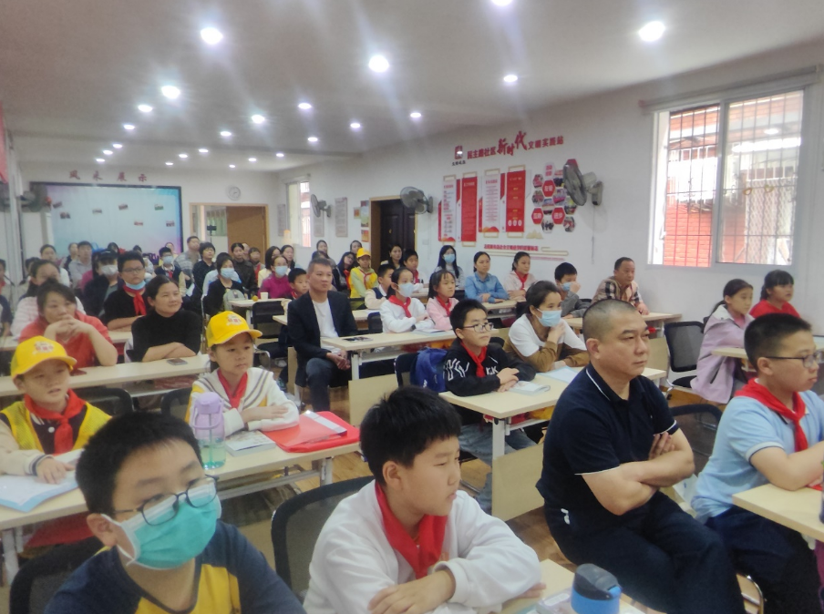 武汉市武昌区何家垅小学