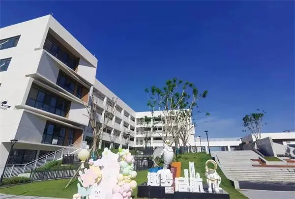 四川天府新区香山小学