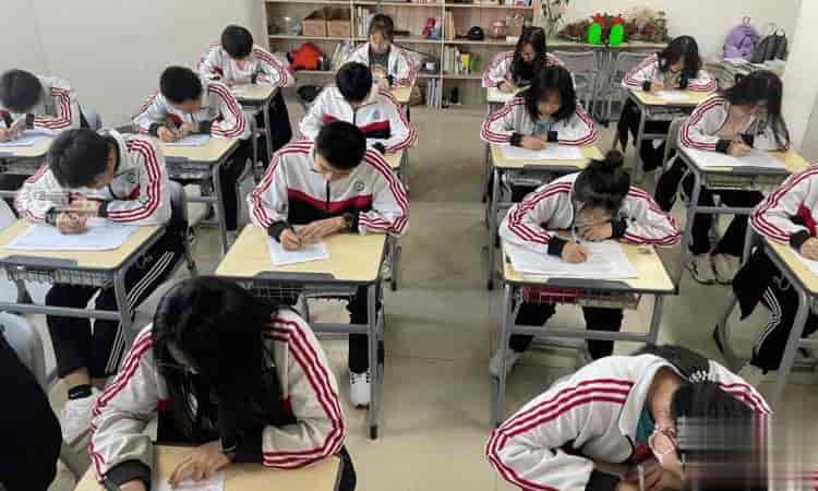 日照市商业学校