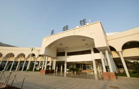 浙江省嵊州市第一中学
