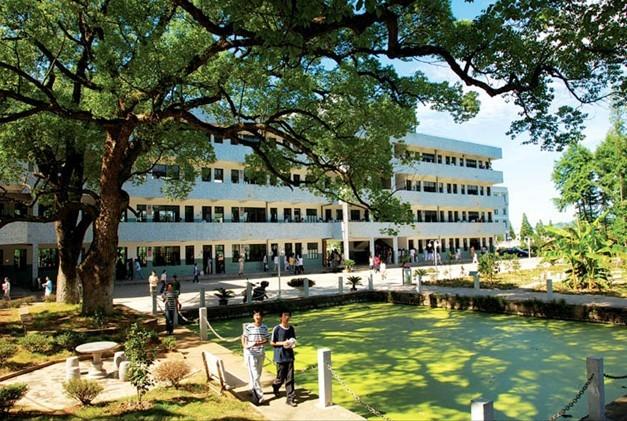 浙江省上虞市丰惠中学