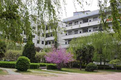 河南省三门峡市实验中学