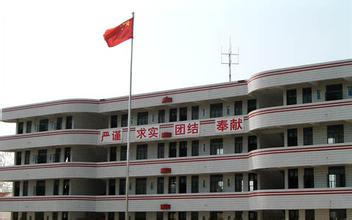 江苏省大丰市三龙初级中学