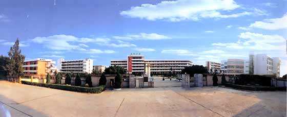 福建省晋江市季延中学
