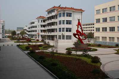 江苏省滨海县八滩中学