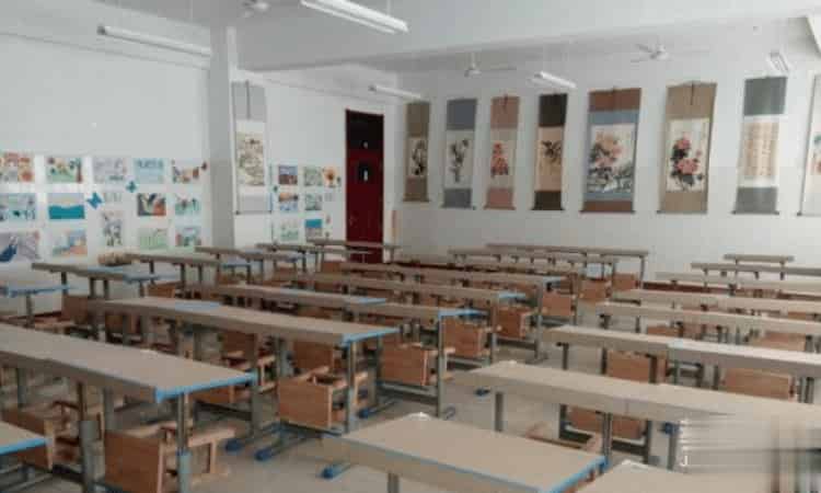 日照市东港区第一小学