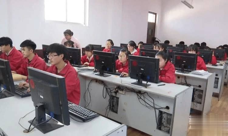 烟台机械工程学校